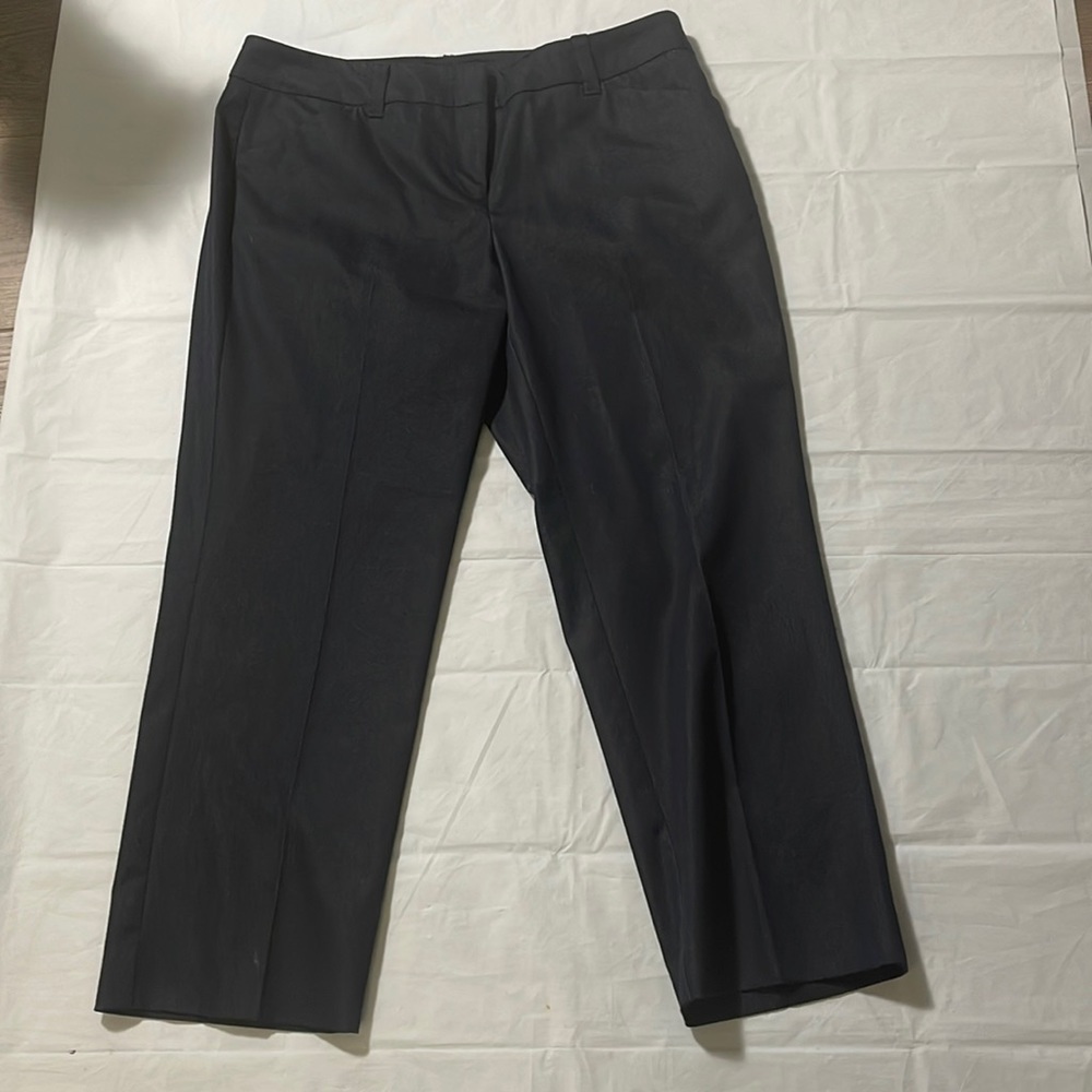 New York & Co. women’s size 6 stretch dress pants in blue with a look of denim